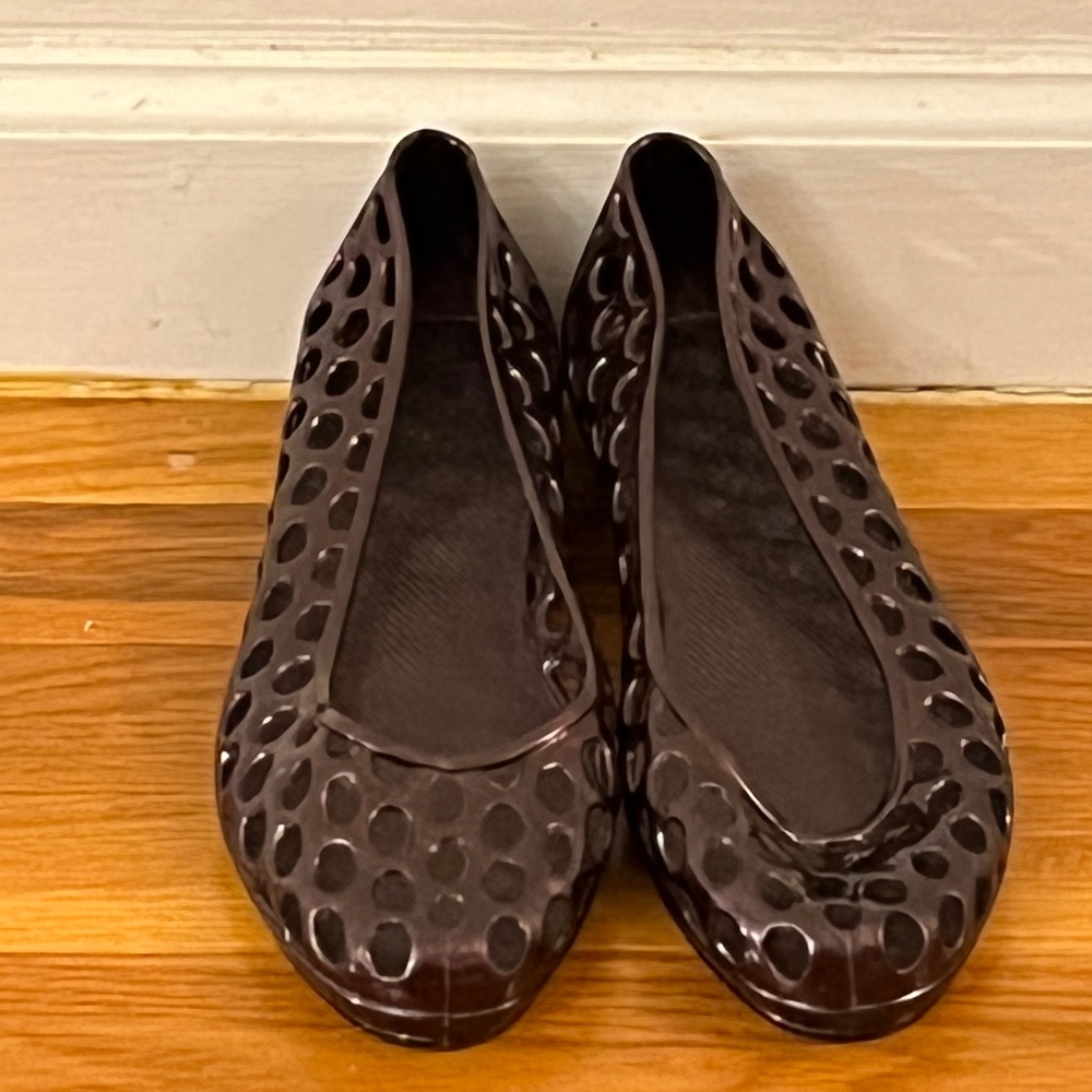 Forever 21 purple jelly sandals size 10